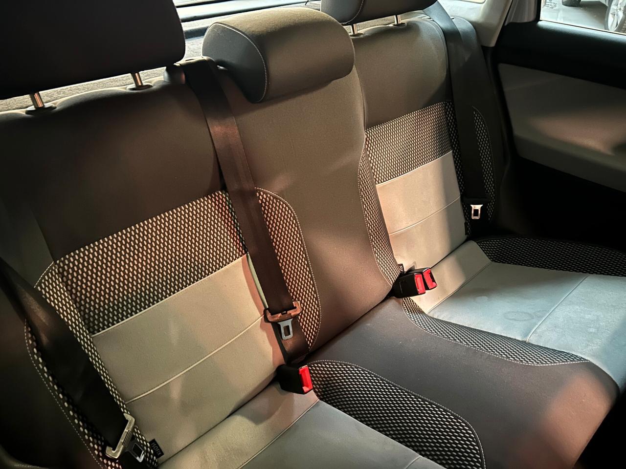 Volkswagen Polo 1.4/80CV 16V 5p. Comfortline