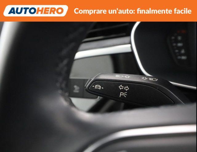 AUDI Q3 35 TDI Business Advanced