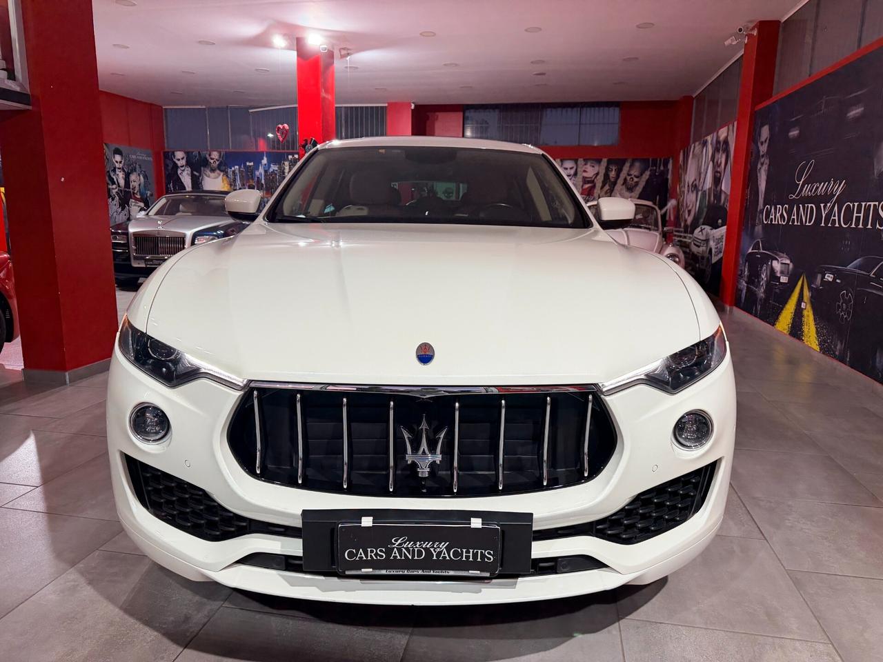 Maserati Levante V6 Diesel 275 CV AWD-PANO-FULL
