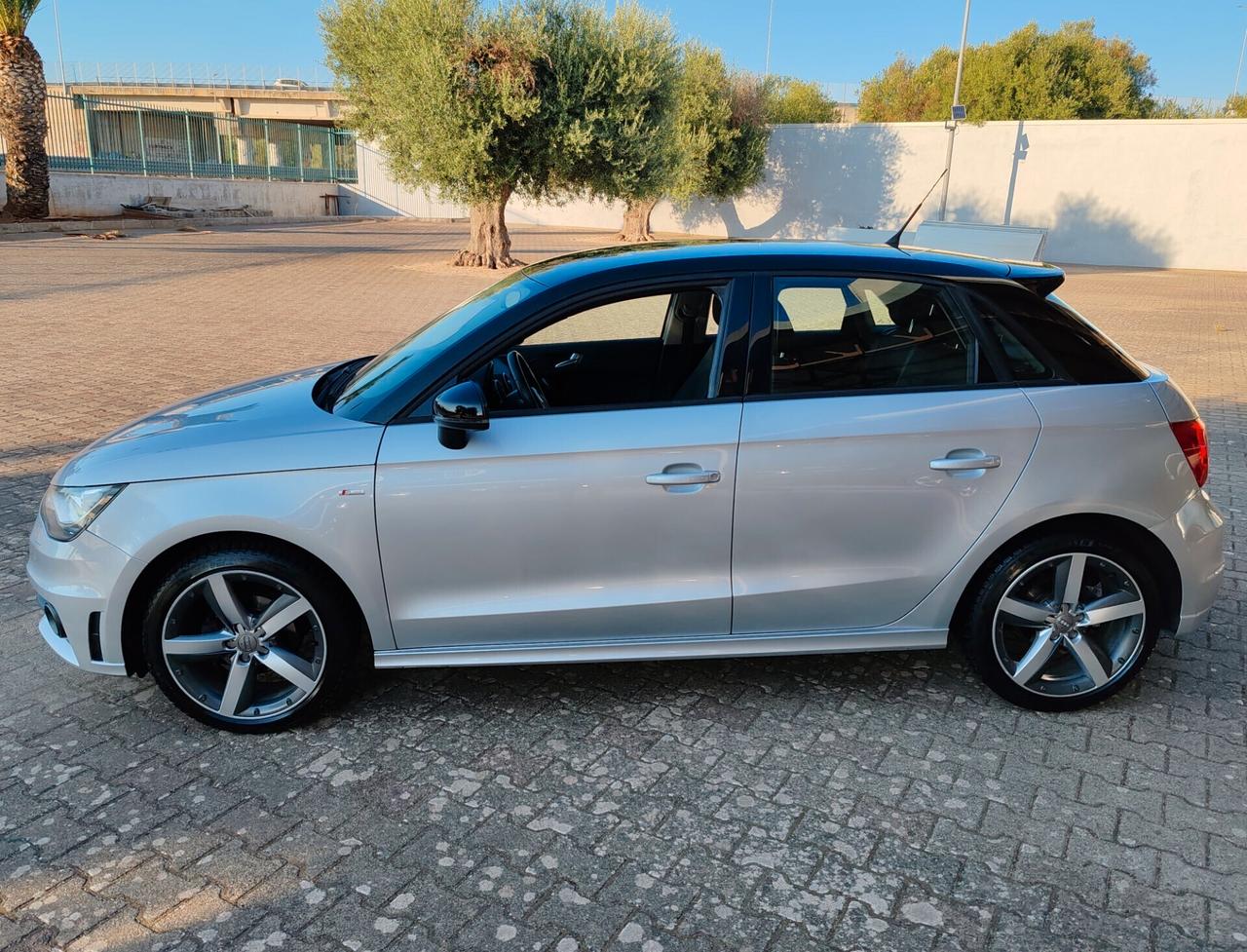 Audi A1 SportBack 1.6 TDI S line edition