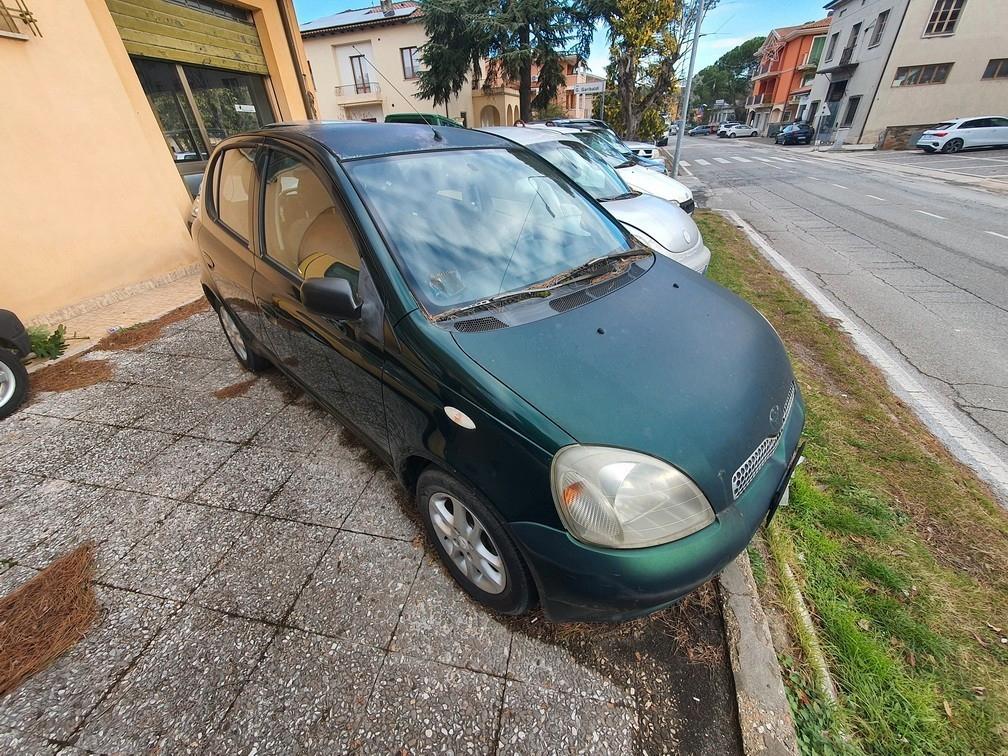 Toyota Yaris 1.4 TDI D-4D 5p. Sol