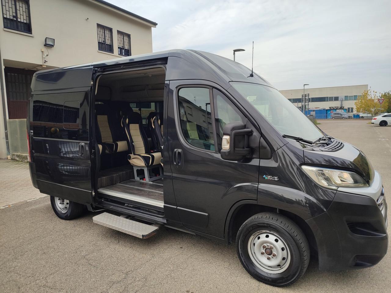 FIAT DUCATO 2018 A METANO 9POSTI PEDANA DISABILI EURO6D