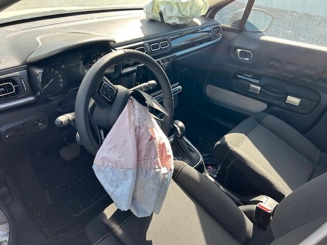 Citroen C3 2024 Max incidentata sinistrata