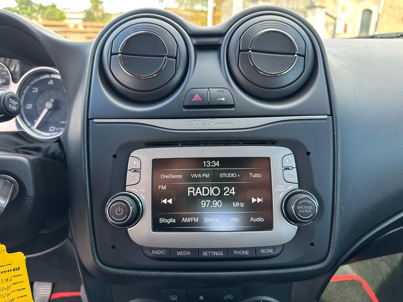 Alfa Romeo MiTo 1.3 JTDm 85 CV S&S Distinctive