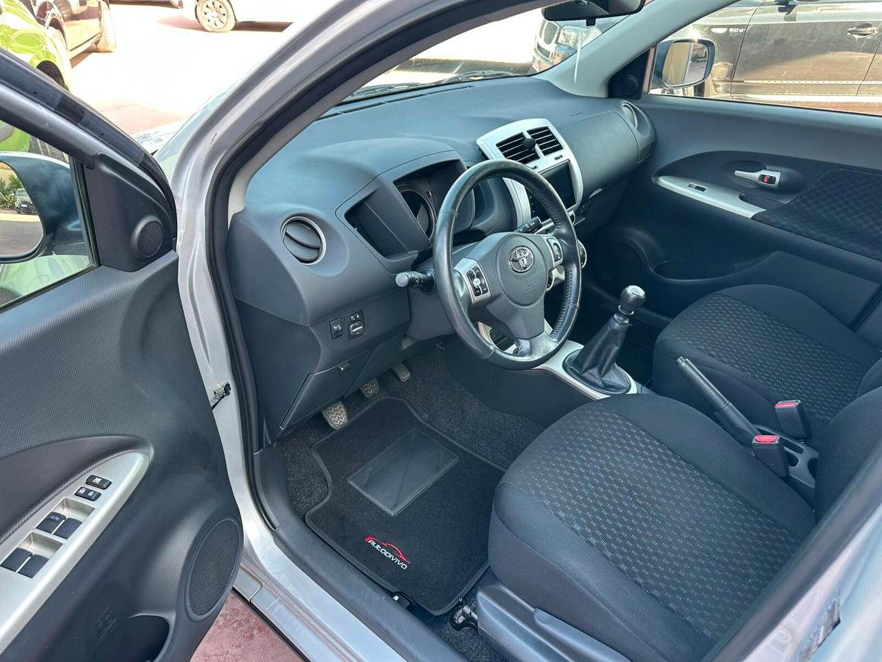 Toyota Urban Cruiser 1.4 D-4D AWD Luxury 4X4