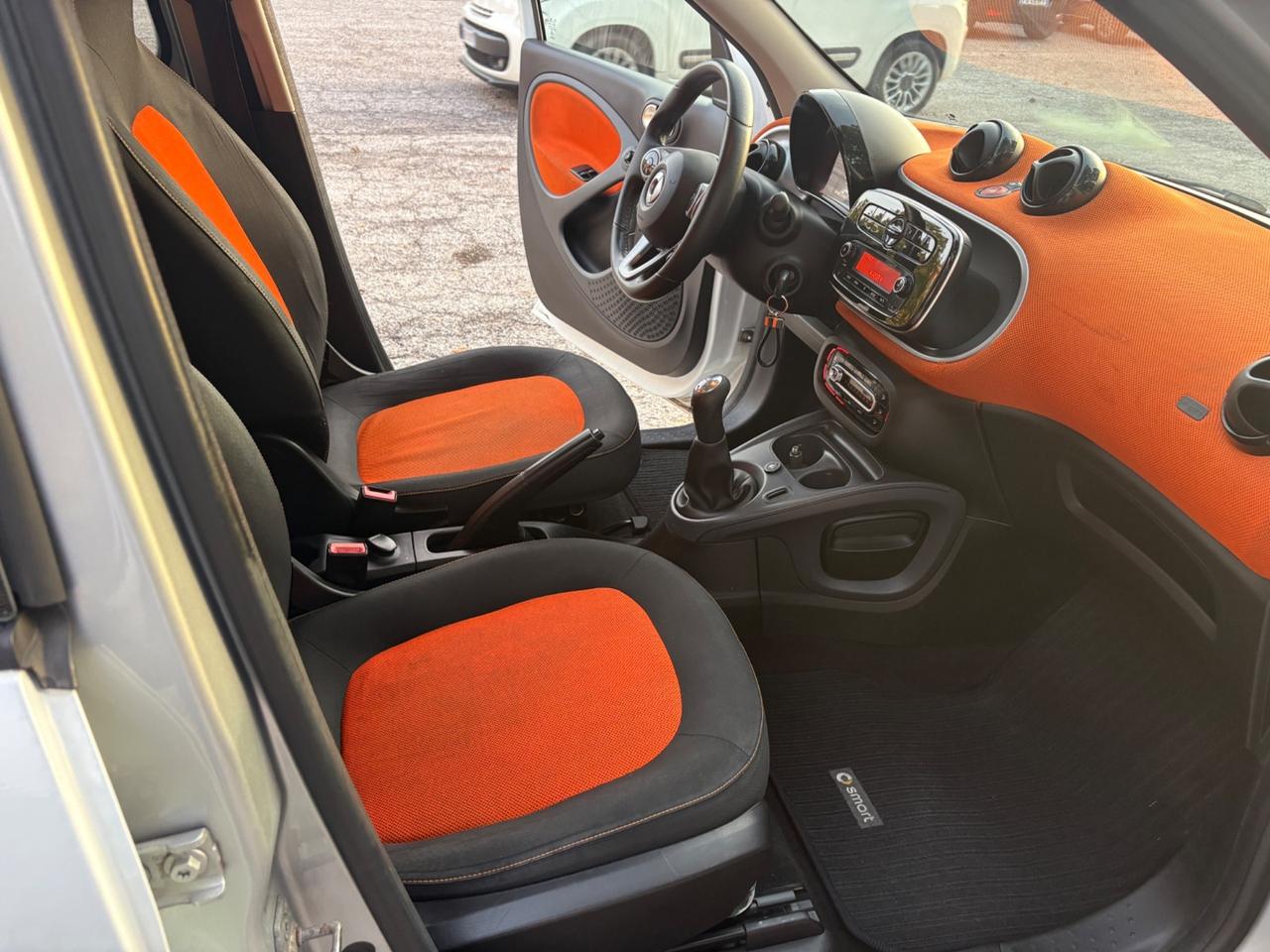 Smart ForFour 1.0 BENZ/GPL*2014”PASSION”