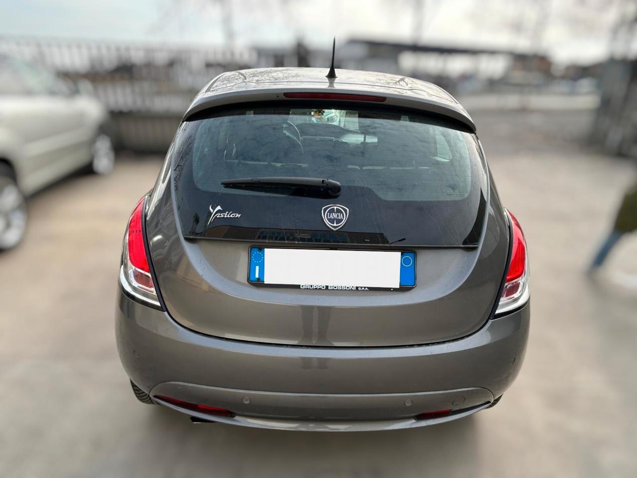 Lancia Ypsilon 1.3 mjt - ANCHE PER NEOPATENTATI