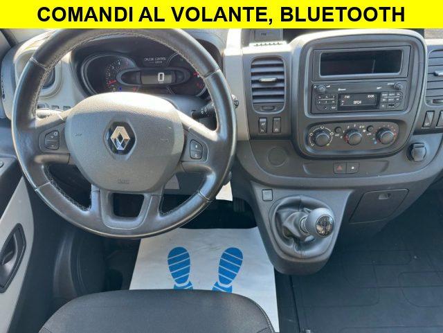 RENAULT Trafic T27 1.6 dCi 120CV 8 POSTI
