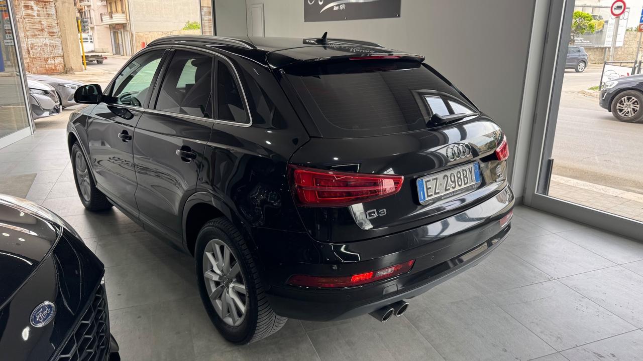 Audi Q3 2.0 TDI 150 CV quattro S tronic Sport