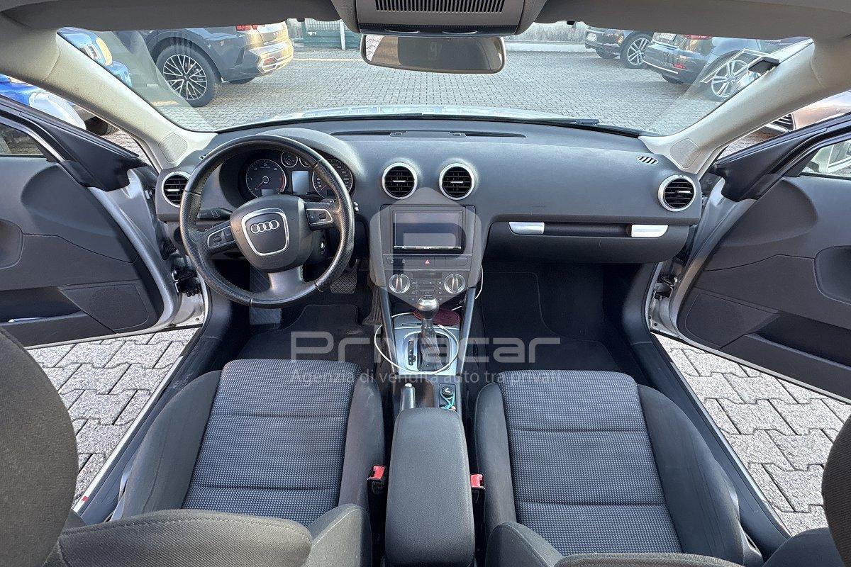 AUDI A3 1.6 TDI 105 CV CR Ambition