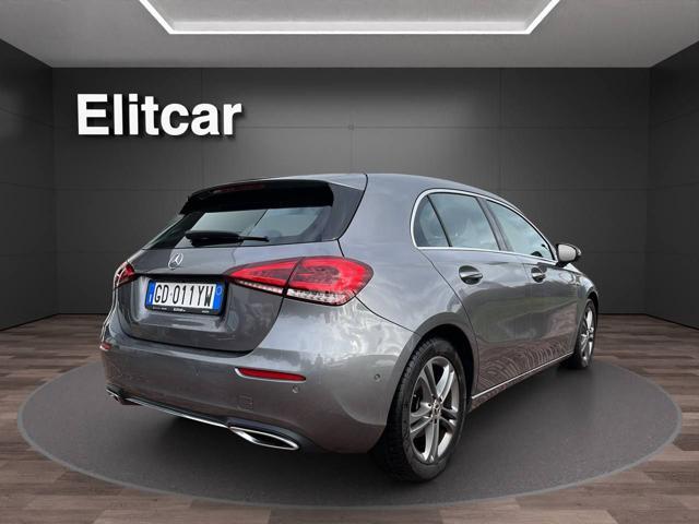 MERCEDES-BENZ A 200 Sport