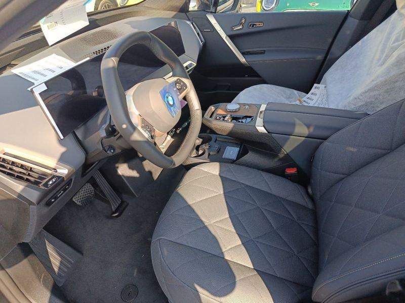 BMW iX xDrive 50