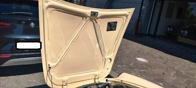 Alfa Romeo Spider 2000