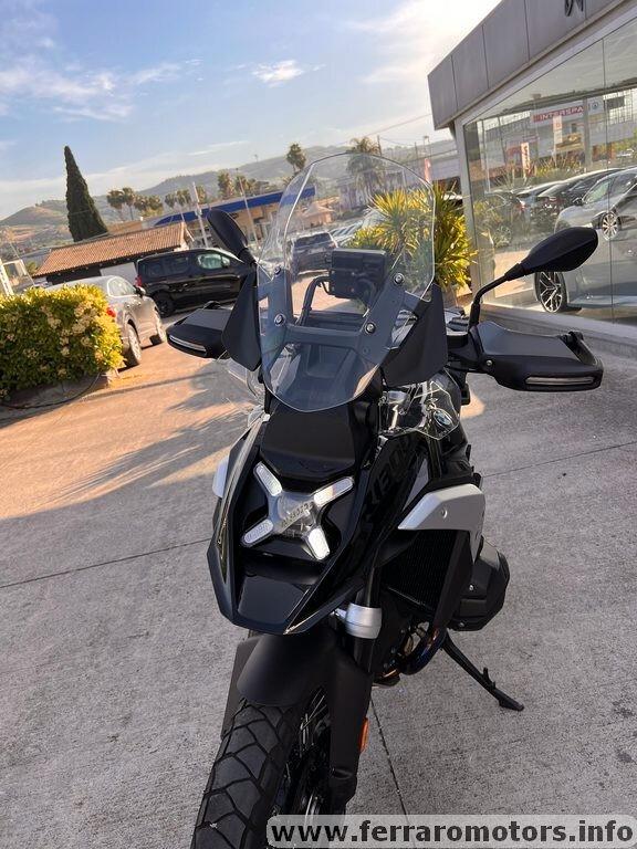 Bmw R 1300 GS triple black a 219 euro al mese senza anticipo