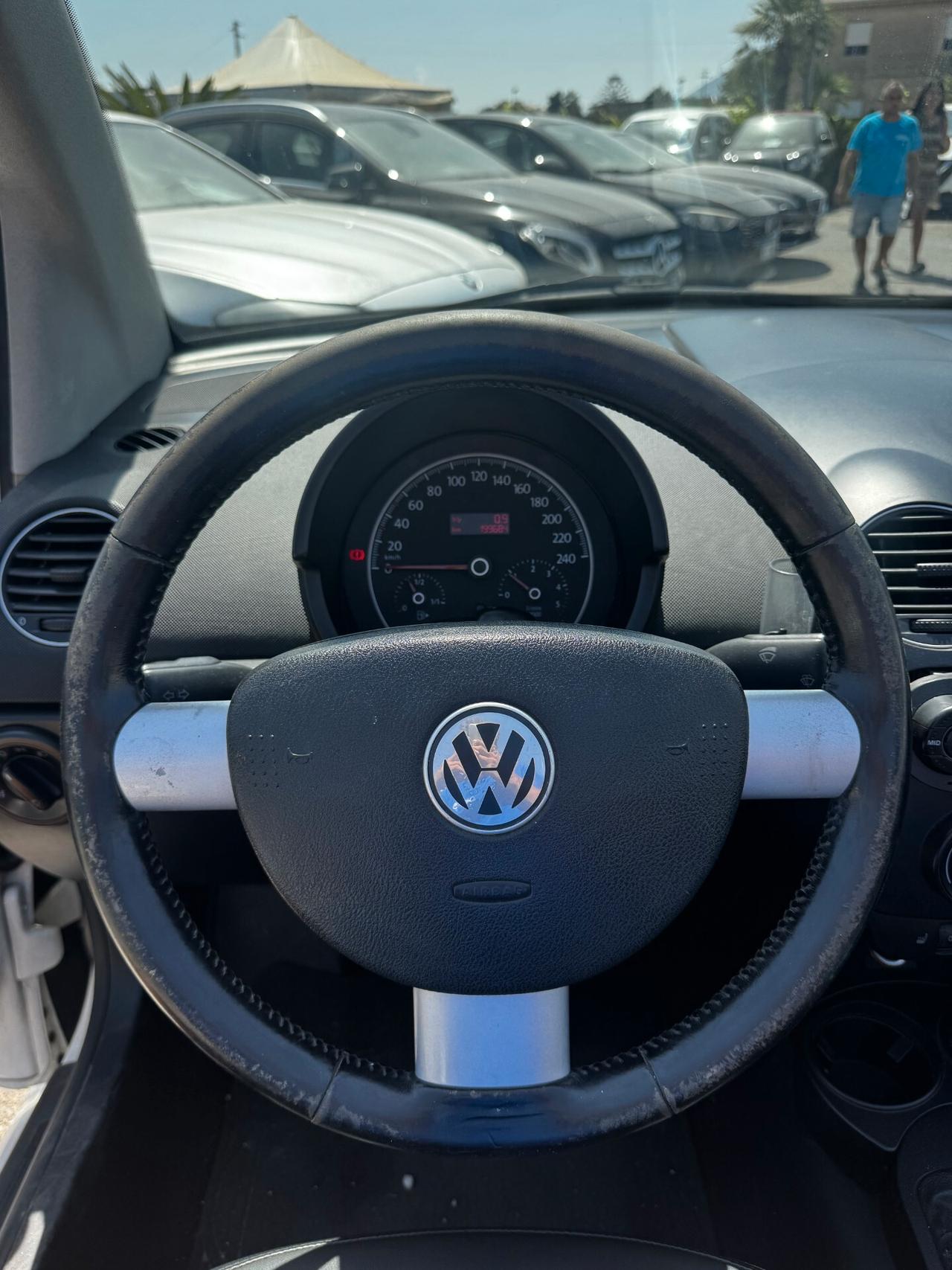 Volkswagen New Beetle 1.9 TDI 105CV Cabrio