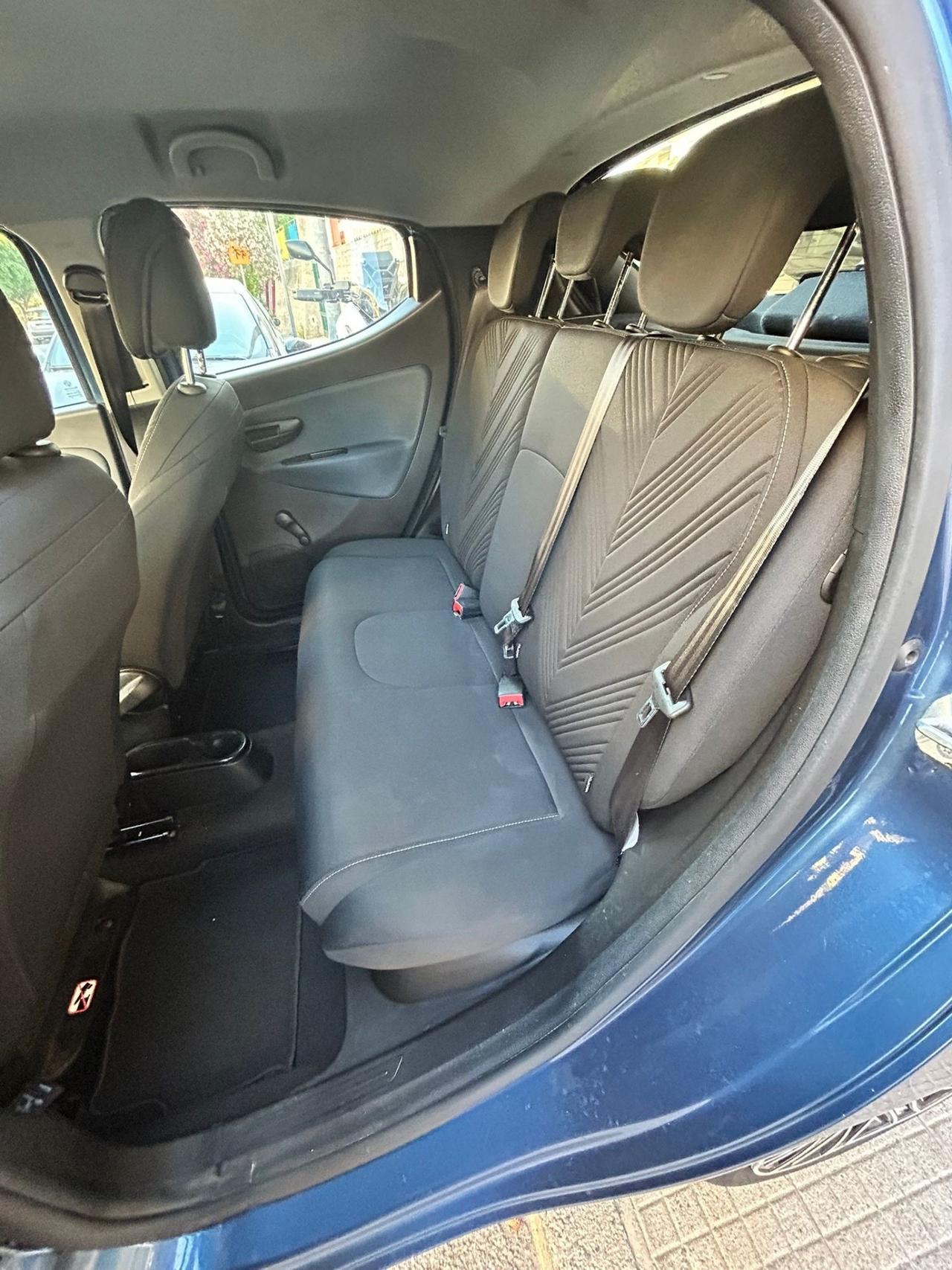 Lancia Ypsilon 1.0 FireFly 5 porte S&S Hybrid Ecochic A. Ferretti