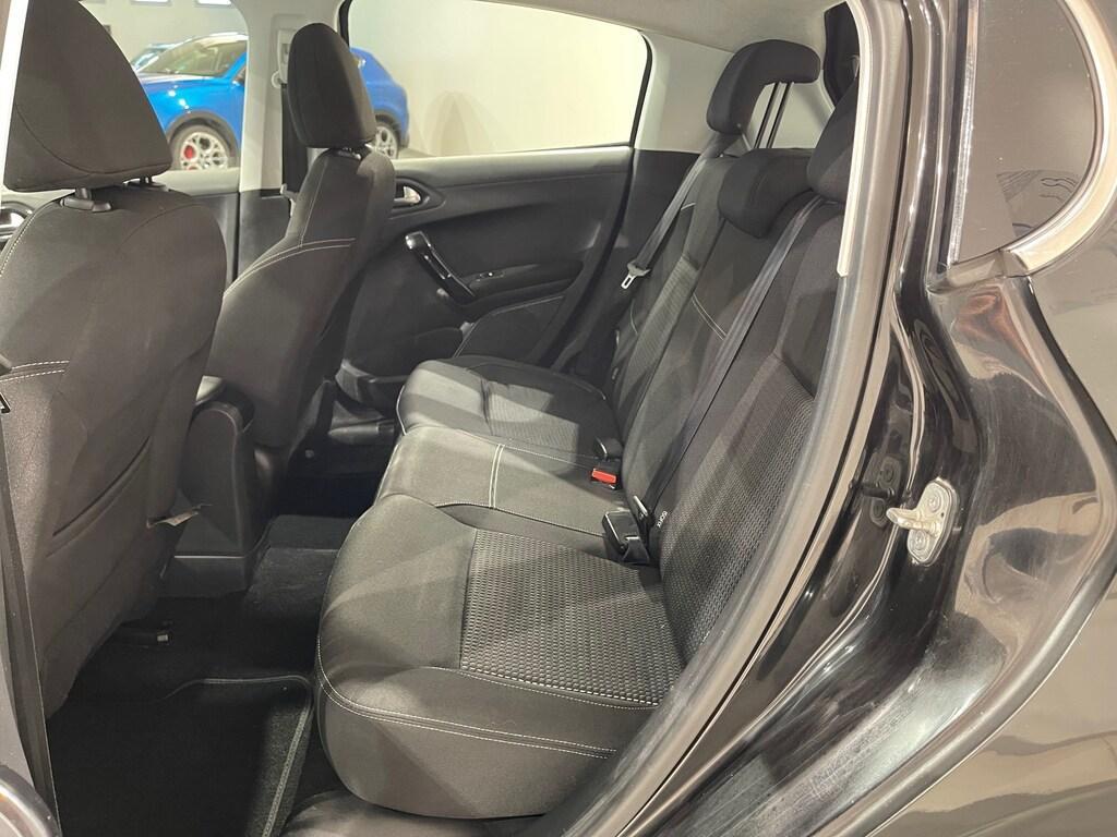 Peugeot 208 1.2 puretech Allure 82cv 5p