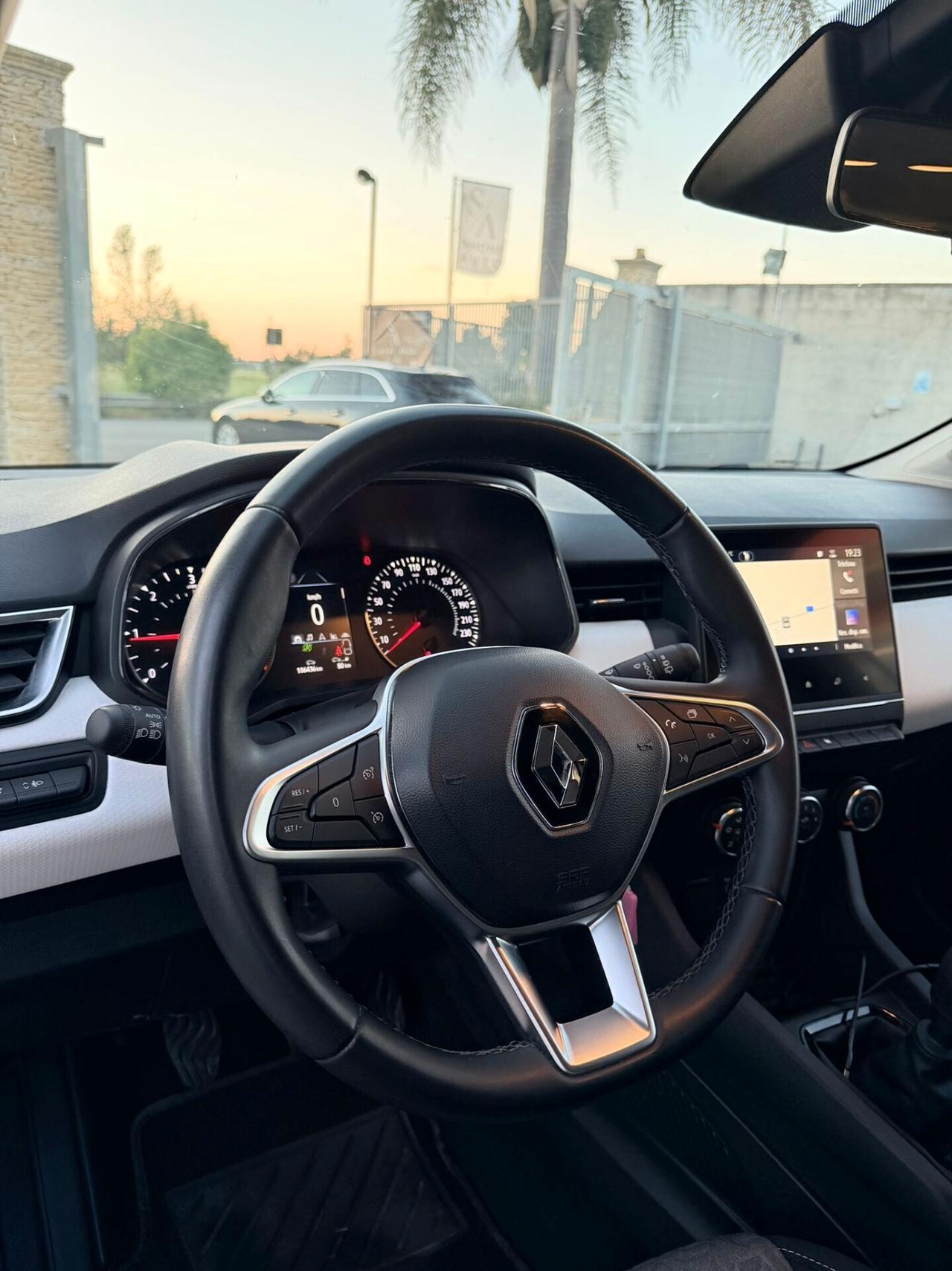 Renault Clio Blue dCi 100 CV 5 porte Evolution Navi/Led