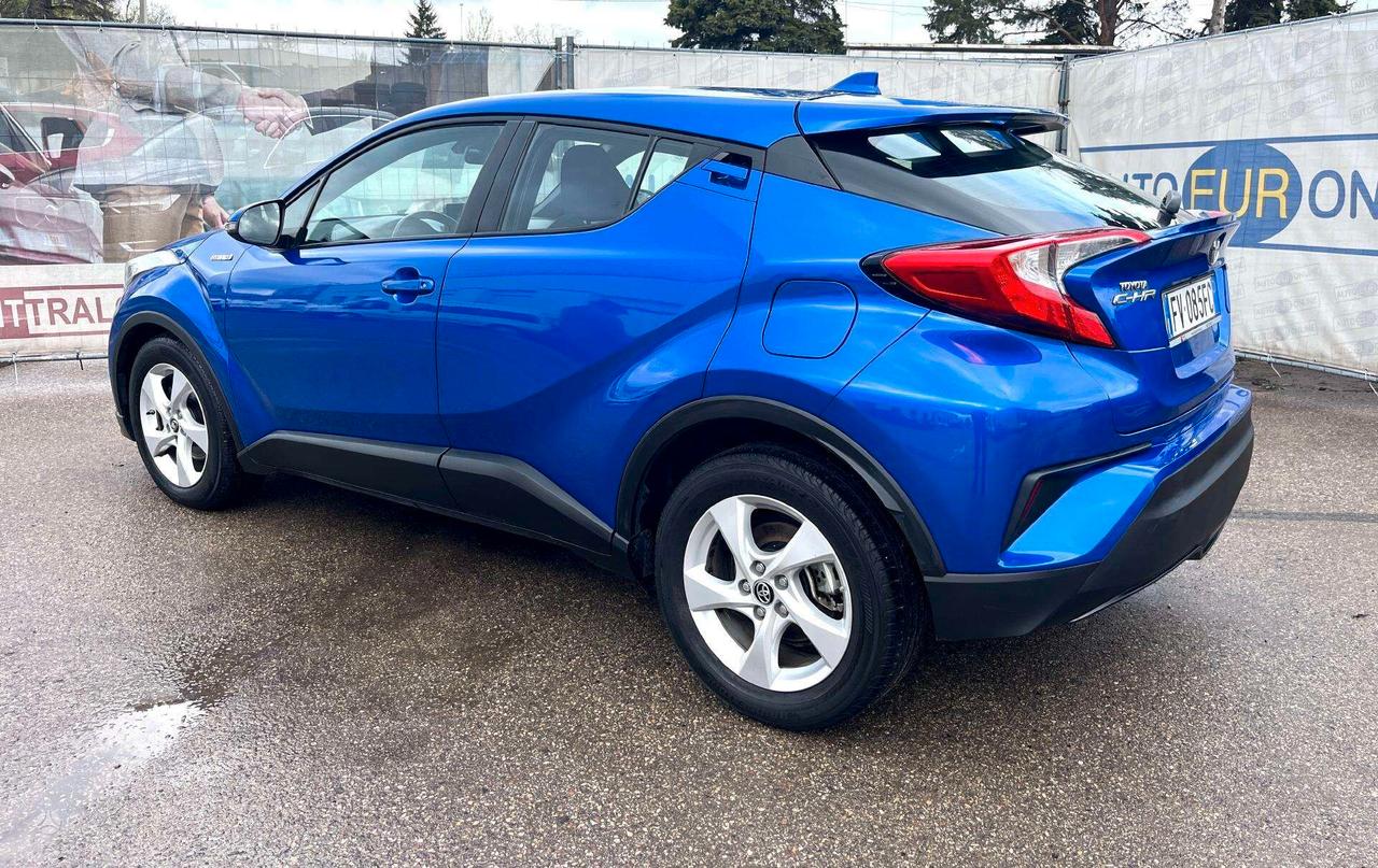 Toyota C-HR 1.8 Hybrid E-CVT Active