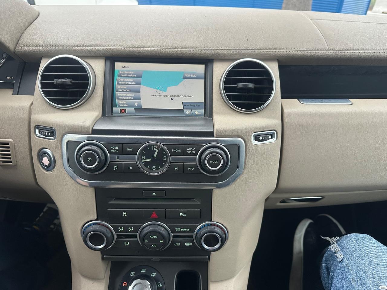 Land Rover Discovery 4 3.0 TDV6 HSE