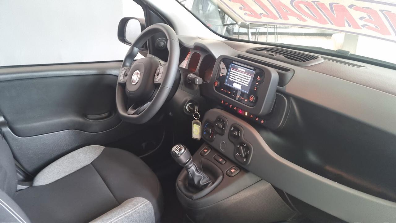 Fiat Panda 1.0 FireFly S&S Hybrid City Cross