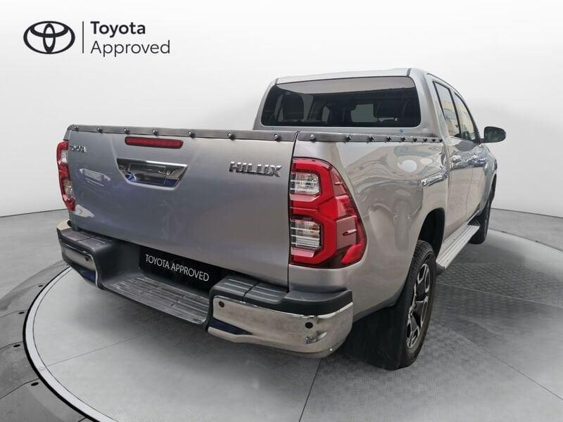 Toyota Hilux 2.8 D-4D 4WD 4 porte Double Cab Executive