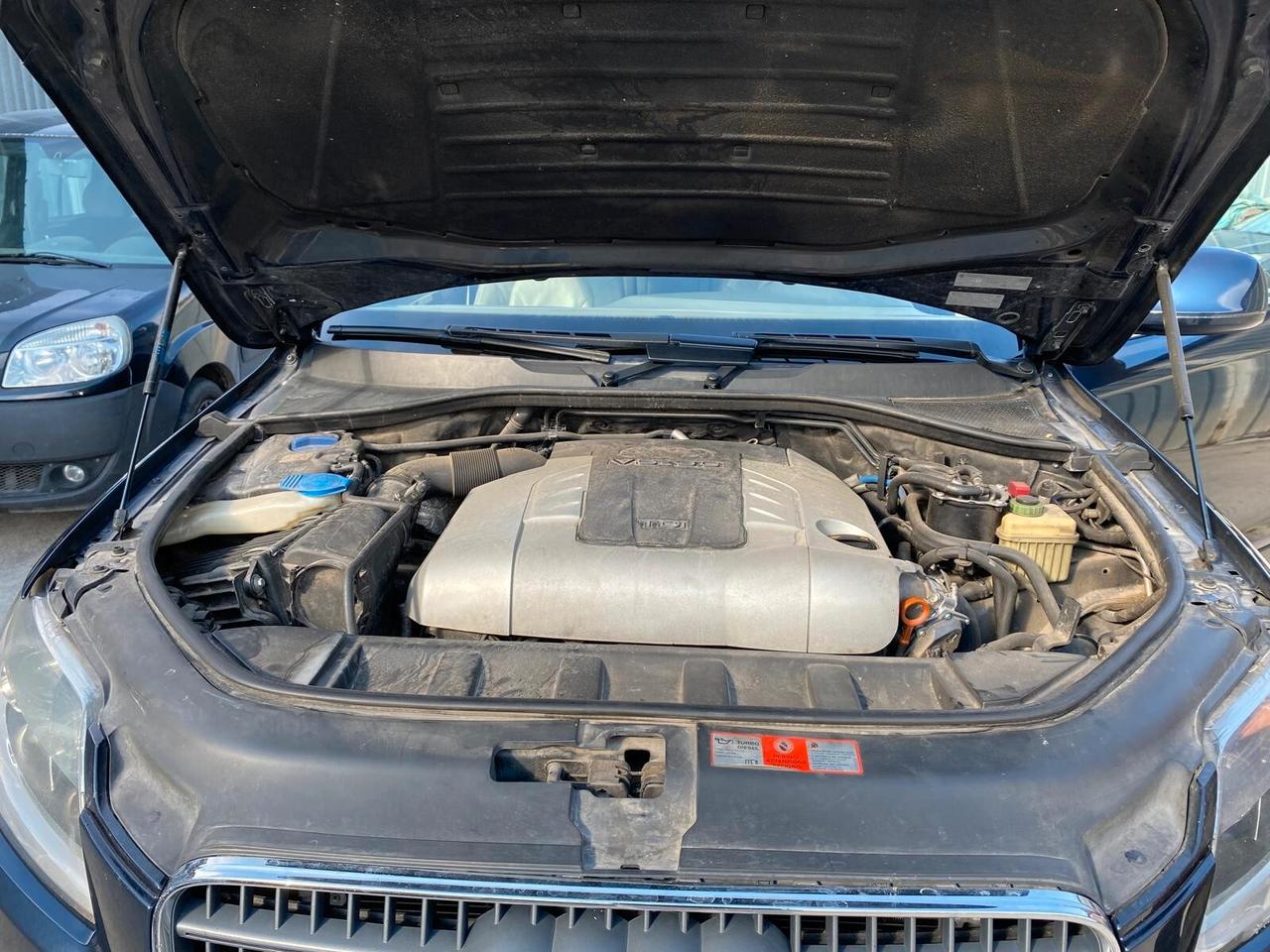 Audi Q7 3.0 V6 TDI 233CV quattro tiptronic GANCIO