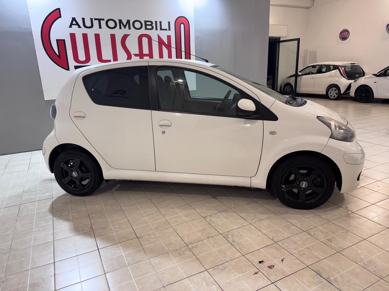 Toyota Aygo 1.0 12V VVT-i 5 porte Sol Connect