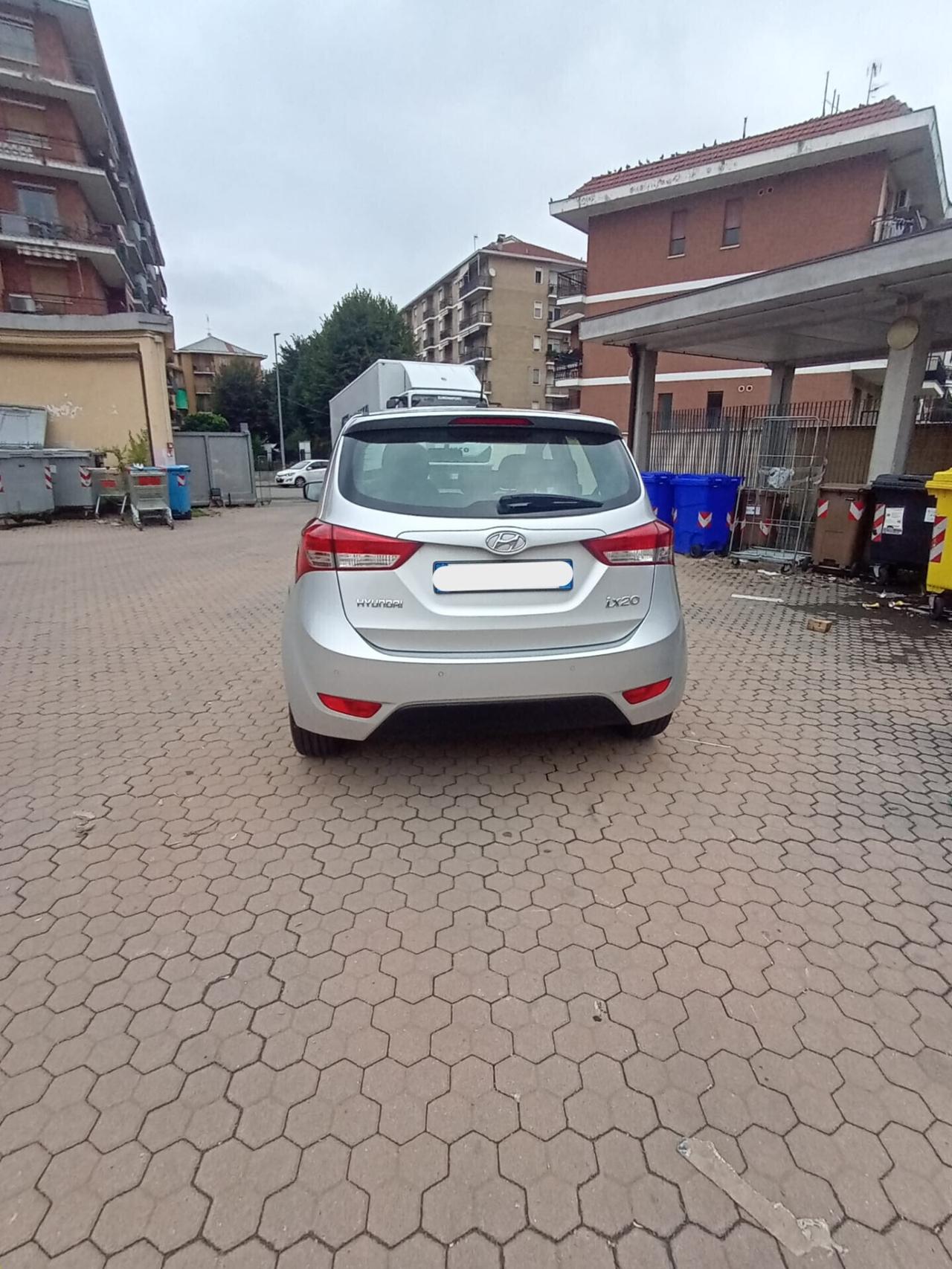 Hyundai i20