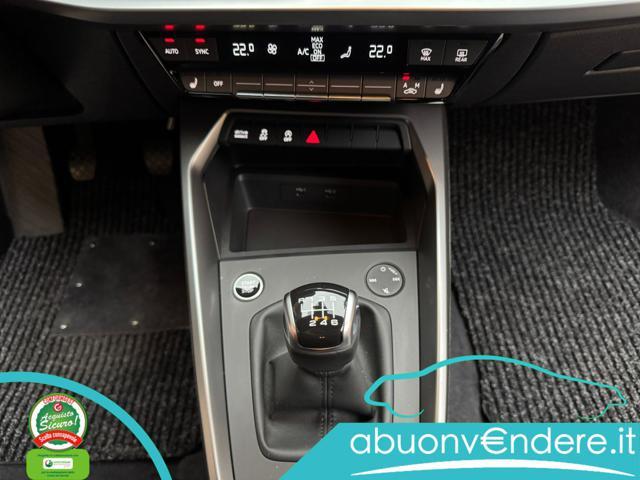 AUDI A3 SPB 35 TFSI Identity Black KM ZERO