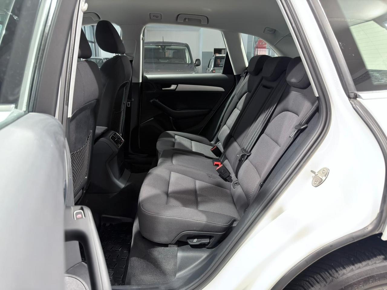 AUDI Q5 2.0TDI 190CV QUATTRO S-TRONIC S-LINE GANCIO