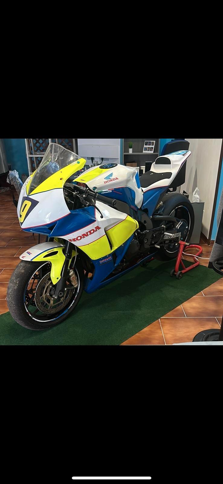 Honda CBR 1000 RR sbk