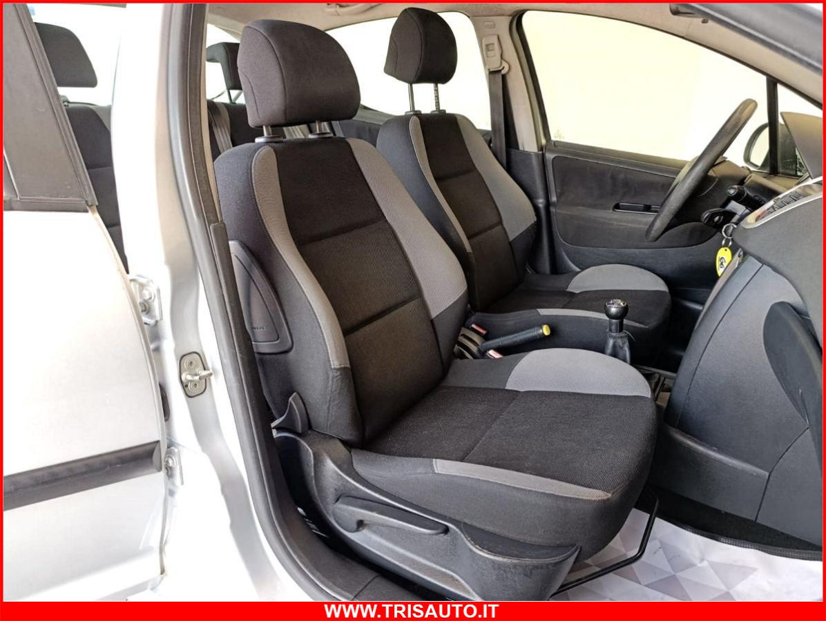 PEUGEOT 207 1.4 HDI 5p NEOPATENTATI