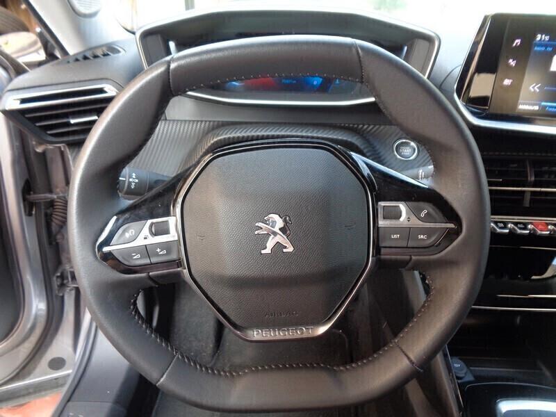 Peugeot 2008 BlueHDi 110 S&S Allure Pack