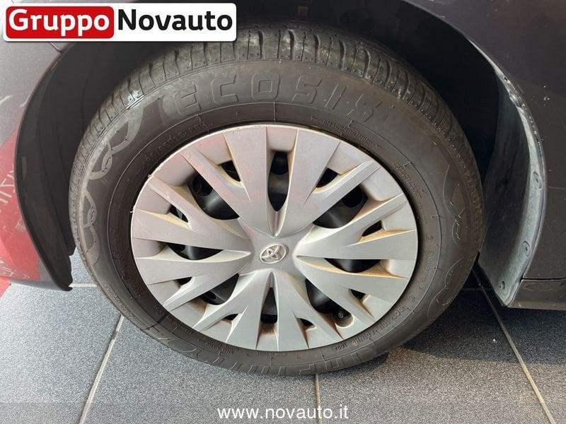 Toyota Yaris 1.0 5 porte Active