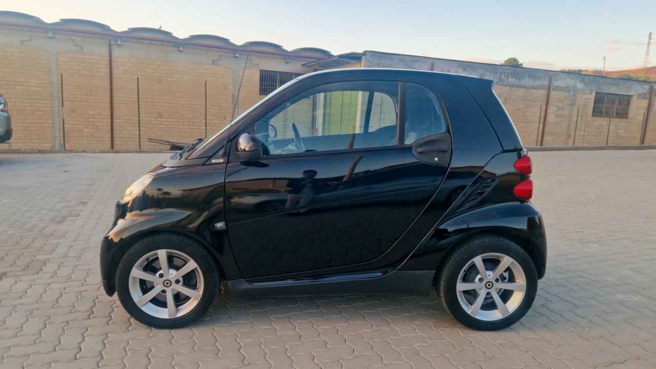 Smart ForTwo 1000 52 kW coupé passion