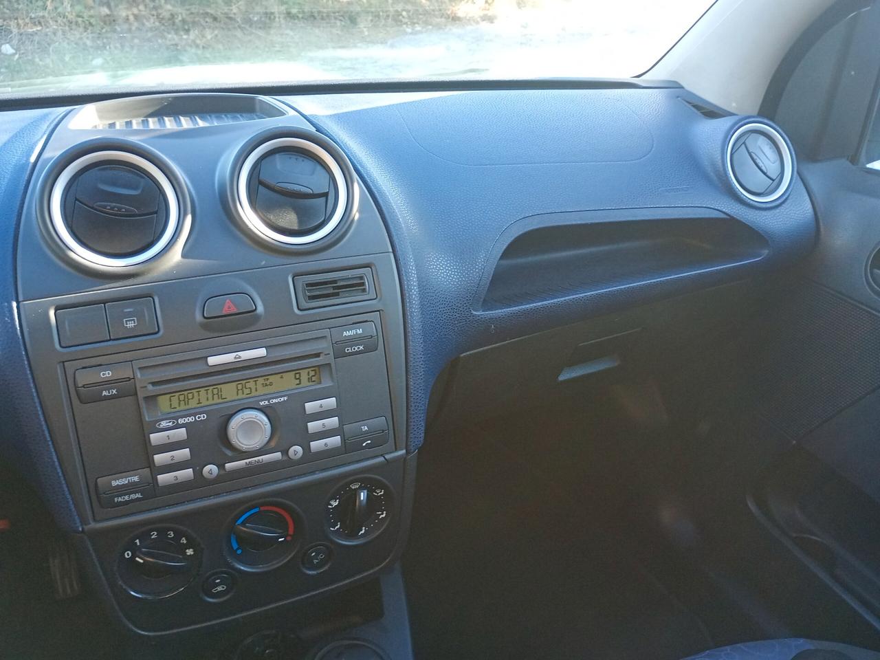 Ford Fiesta 1.4 TDCi 3p. Ghia
