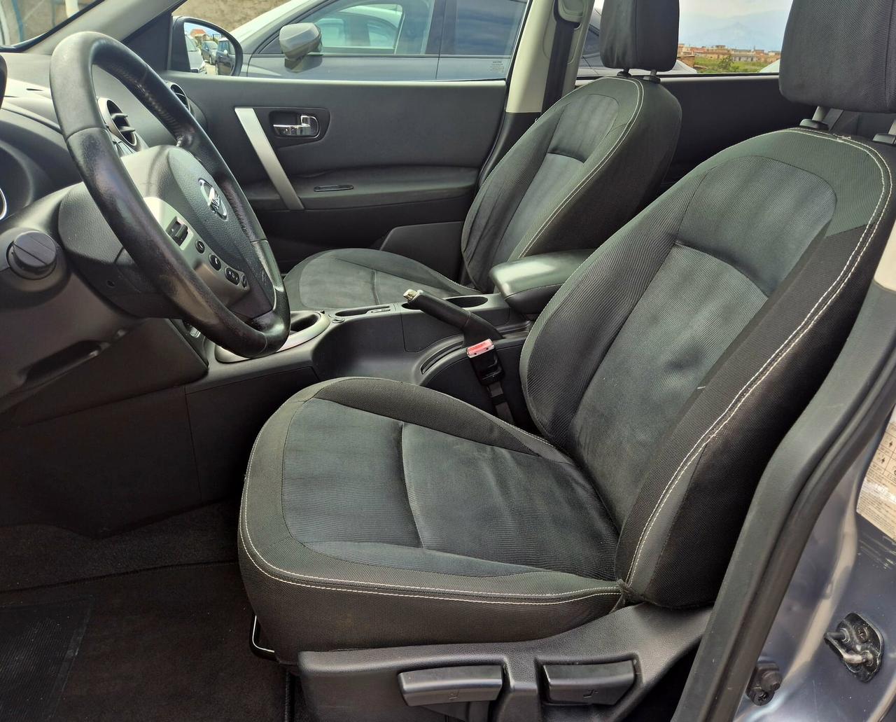 Nissan Qashqai 2.0 dCi DPF Tekna