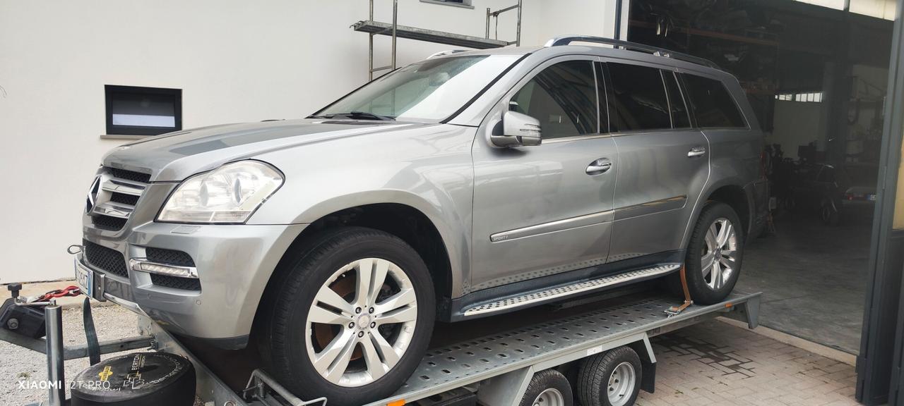 Mercedes-benz GL 350 Sport (4MATIC - 7 POSTI)