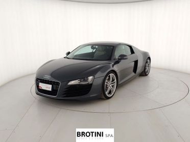 Audi R8 R8 Coupe 4.2 V8 quattro r-tronic
