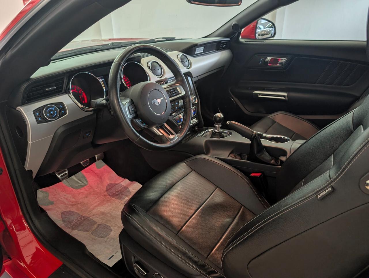 Ford Mustang Fastback 5.0 V8 TiVCT GT MANUALE