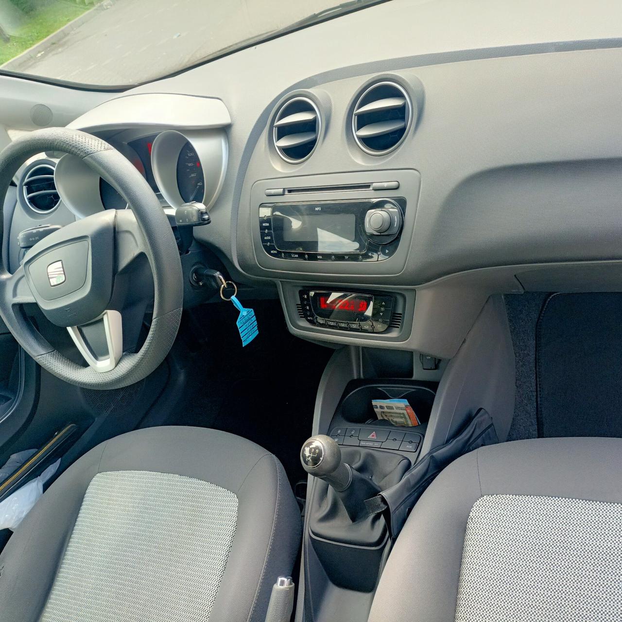 SEAT IBIZA 1.4 NEOPATENTATI KM135MILA