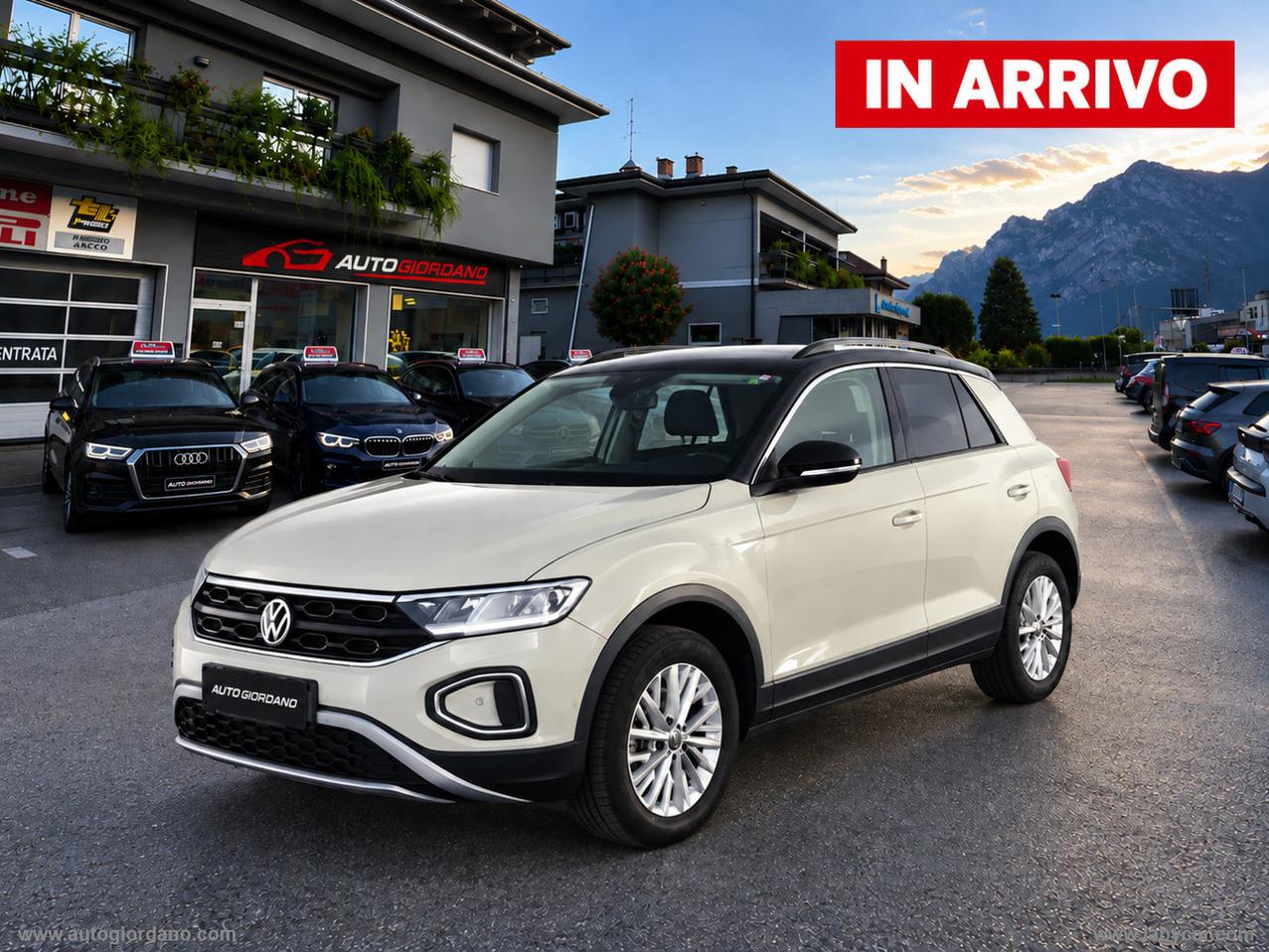 VOLKSWAGEN T-Roc 1.5 TSI ACT DSG Life