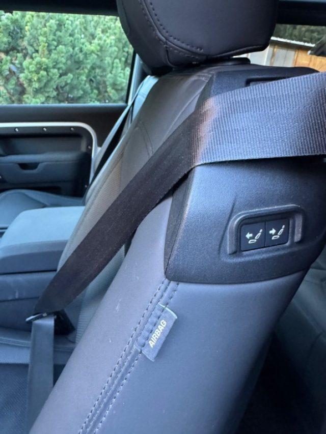 LAND ROVER Defender 110 3.0D I6 250 CV AWD Auto X-Dynamic HSE