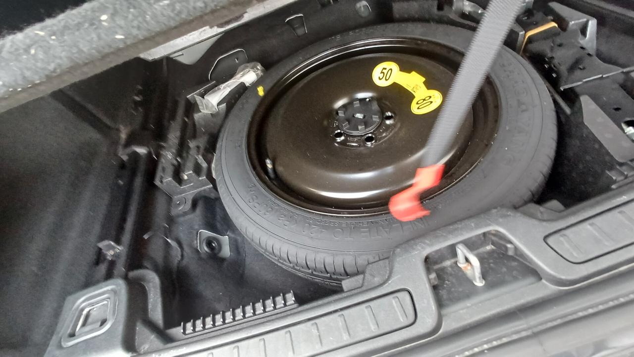 Volvo V60 D3 Business Plus Manuale + Finanziamento