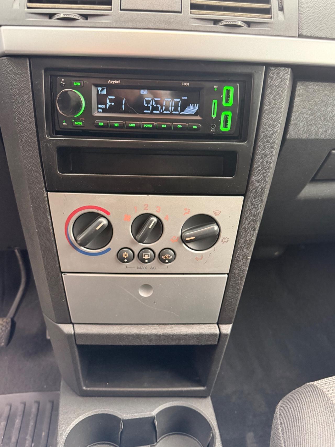 Opel Meriva 1.6 Benz Cosmo