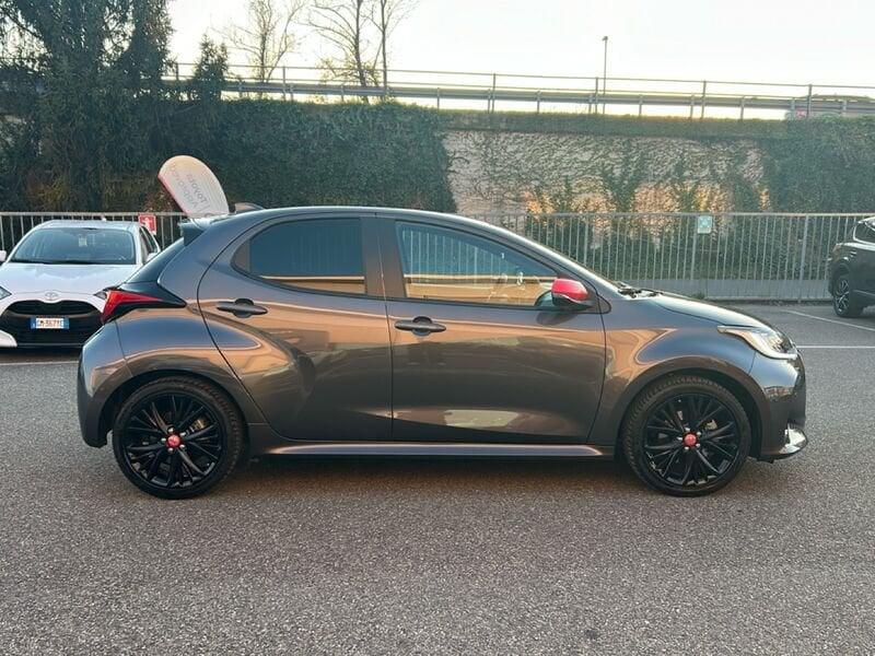 Toyota Yaris Hybrid Energy MY21