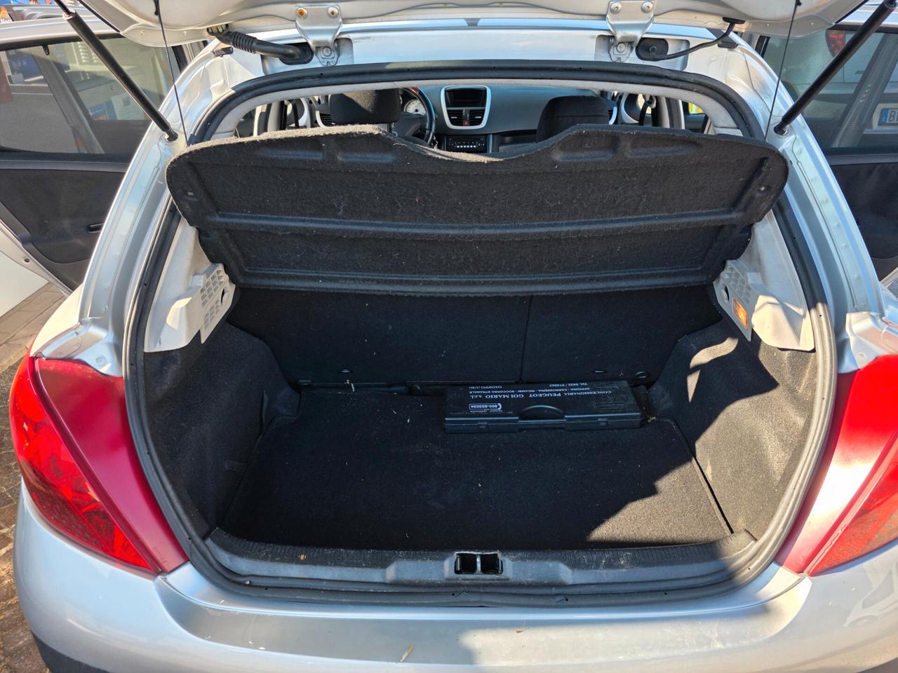 Peugeot 207 1.4 HDi 70CV 5p. XT Unicoproprietario 299.000km