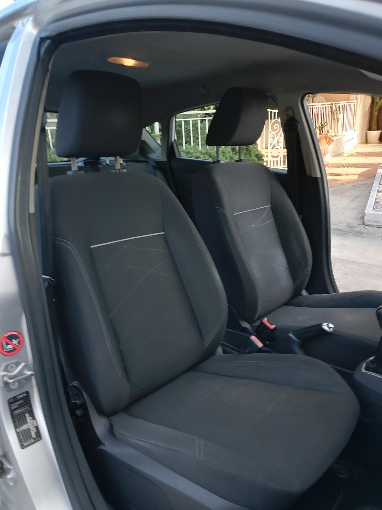 Ford Fiesta 1.2 60CV 5 porte Titanium