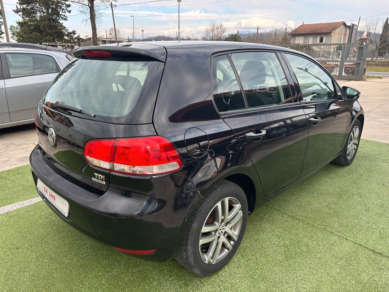 Volkswagen Golf 5P*1.6TDI*PDC*105CV*